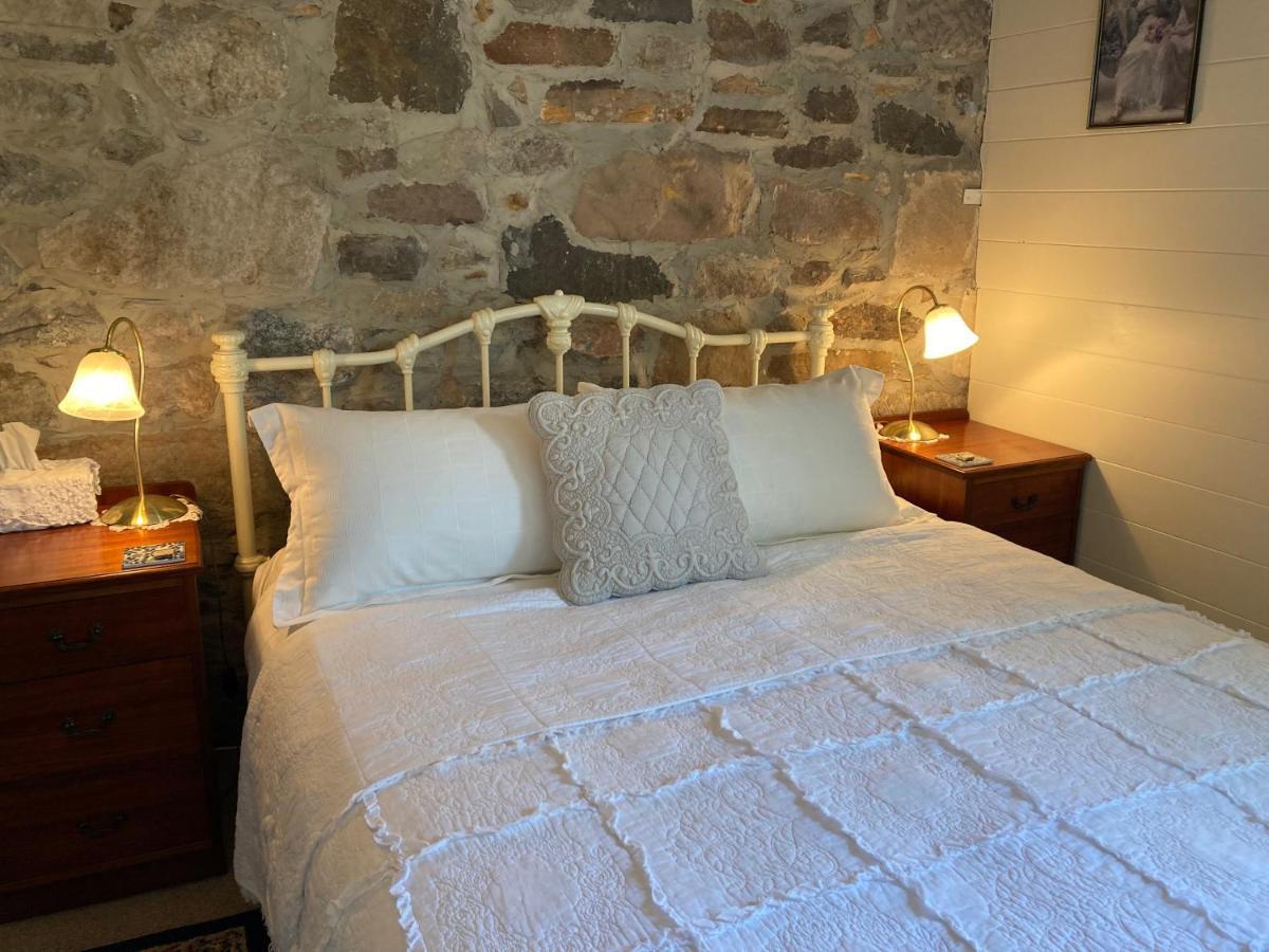 Orford'S Sanda House B&B Εξωτερικό φωτογραφία